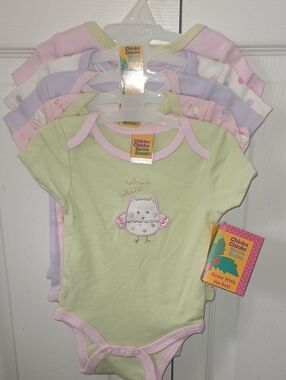 Pastel Green Owl Baby Bodysuit - 5 Pack